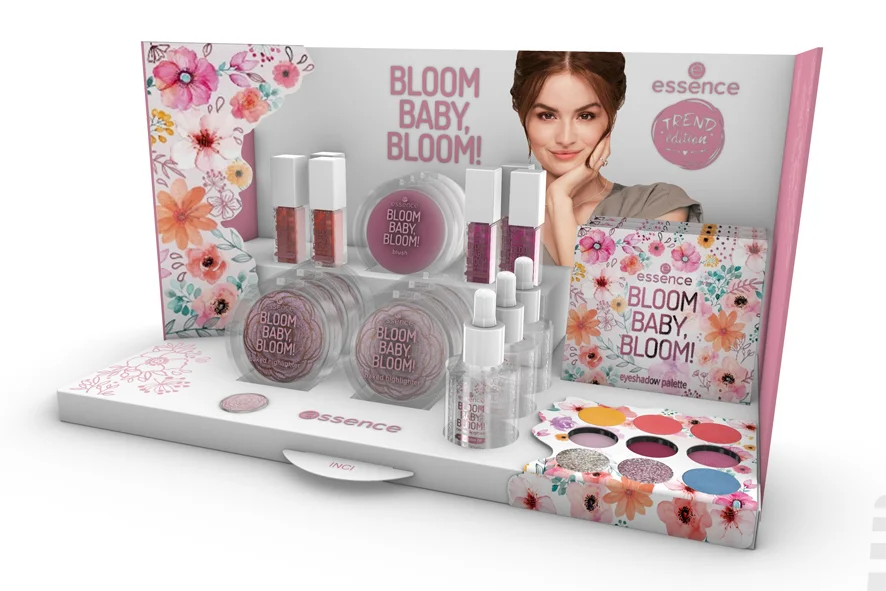 Promotion-Display für essence